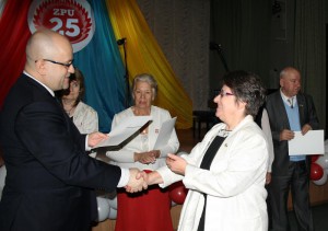 fot-12-461