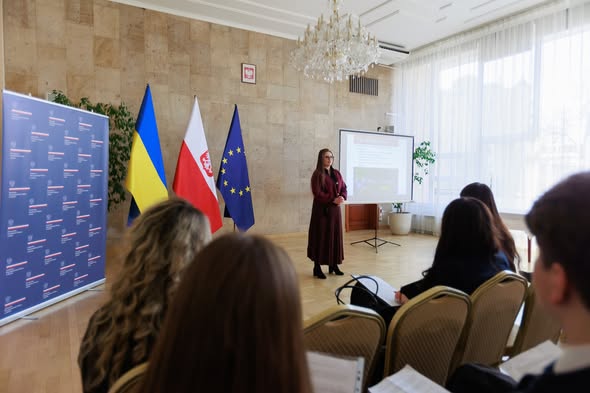 foto akademia młodych liderów 40