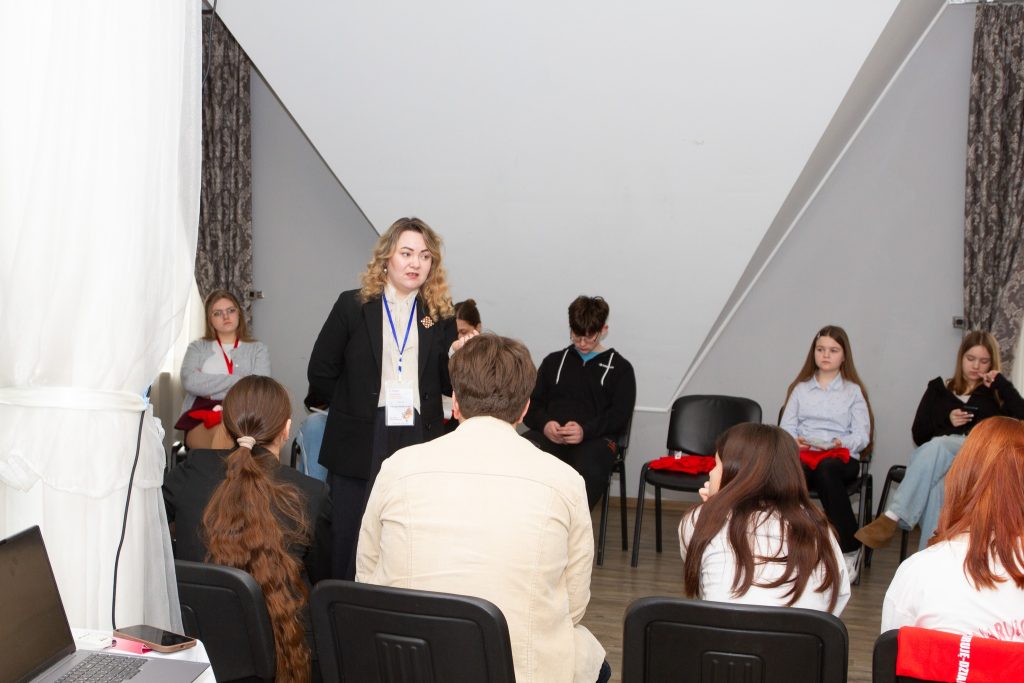 foto akademia młodych liderów 45