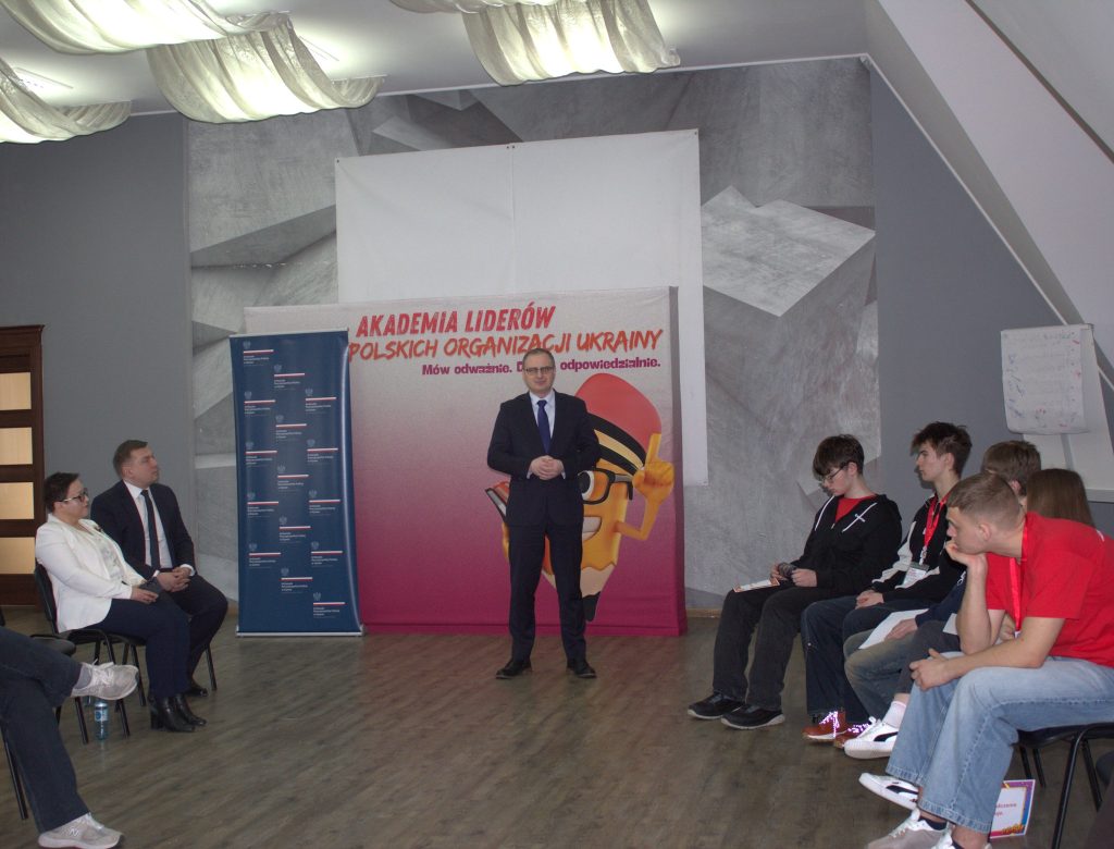 foto akademia młodych liderów 52