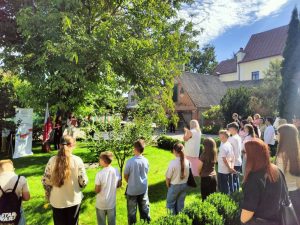 narodowe czytanie w chmielniku 03